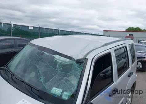 2012 Jeep Liberty Sport z USA, uszkodzony, nr VIN 1C4PJMAK4CW111011